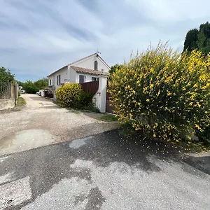 Le Chalet De Lou Sarrians